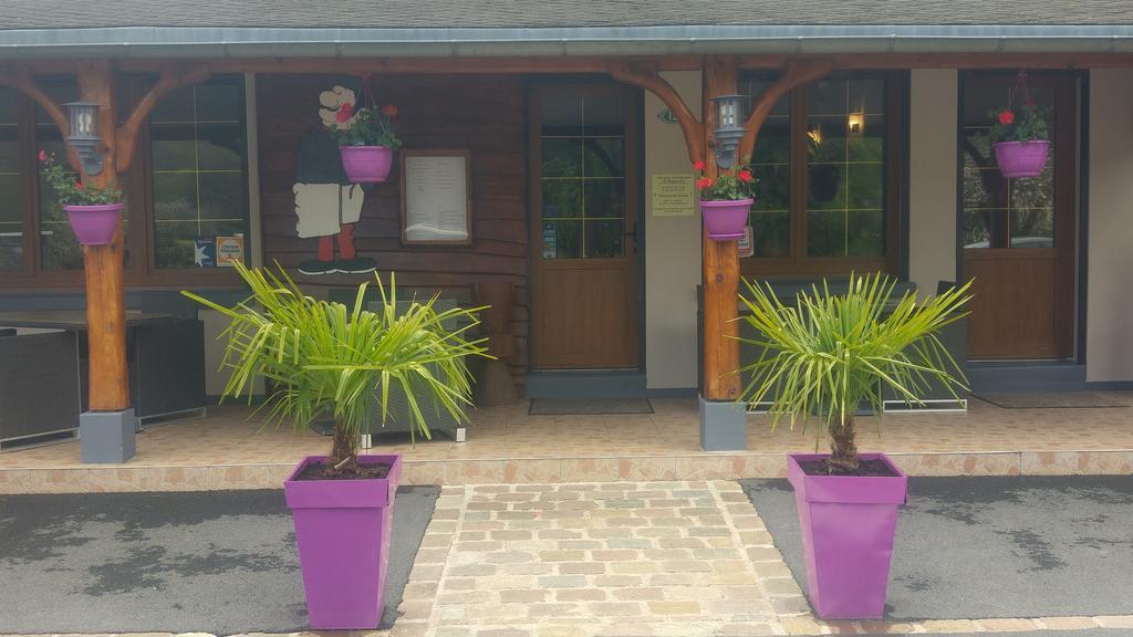 下降观点酒店 Tournavaux 外观 照片
