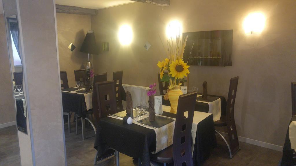 下降观点酒店 Tournavaux 外观 照片